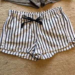 3 pairs of barely used shorts.